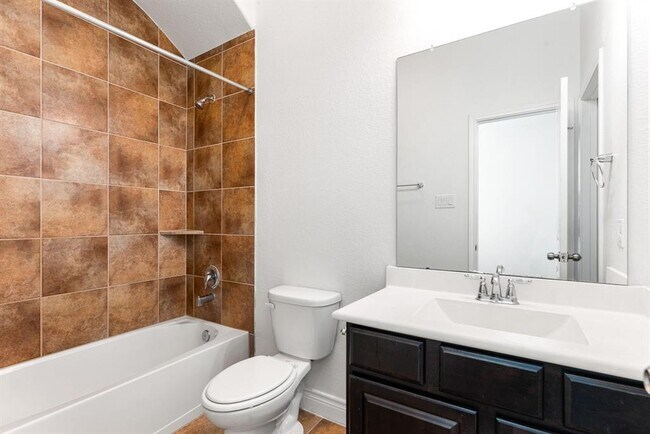 Building Photo - 3318 Elizabeth Springs Ct