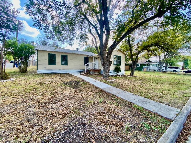 Building Photo - 414 Orange Ave
