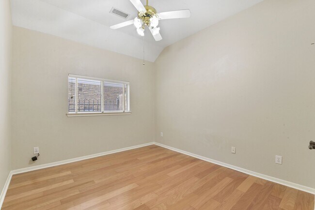 Building Photo - Remodeled & Ready: Bright, Functional Home...