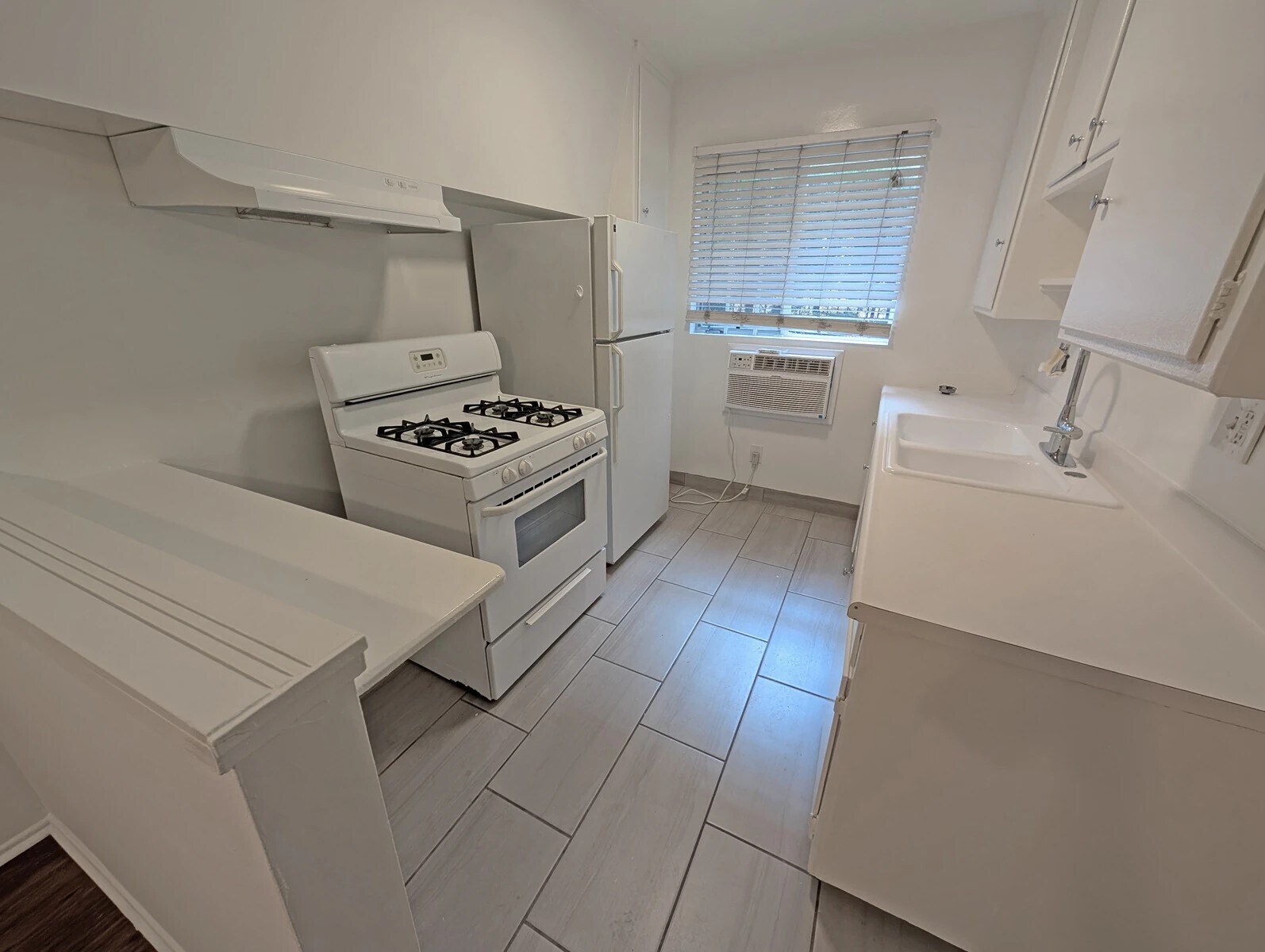 Building Photo - The Alamar