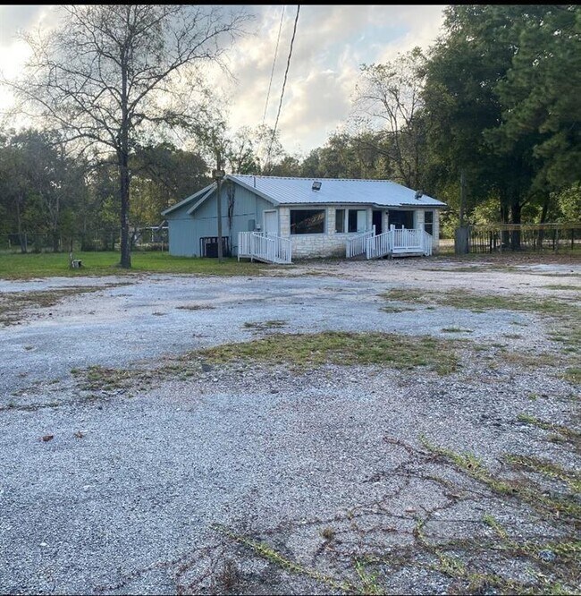 Building Photo - 18066 FM 1485 Rd