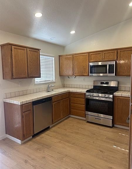 Building Photo - 3580 Honeycreeper Dr