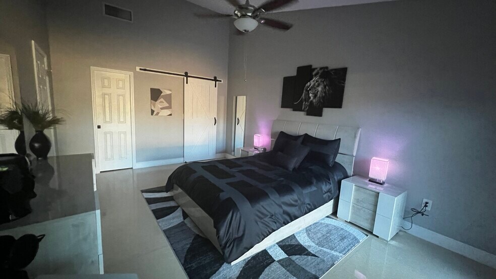 Bedroom - 2310 Elm Ct