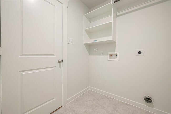Building Photo - 7538 Coral Ter Dr