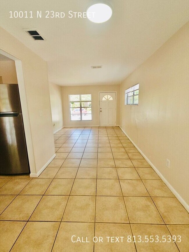 Building Photo - 10011 N 23rd St