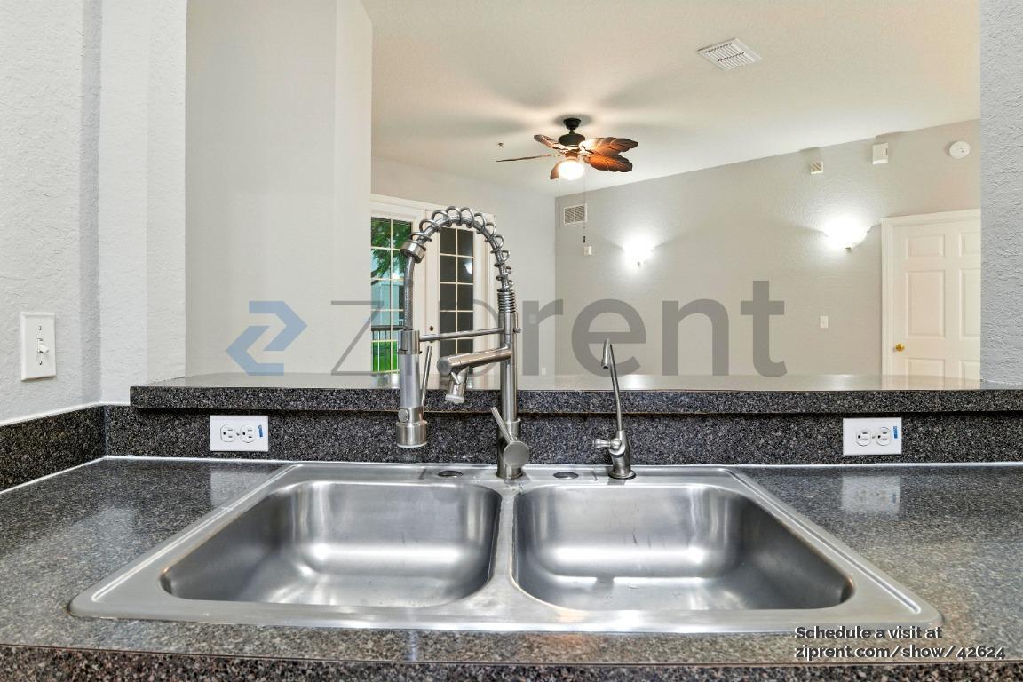 Building Photo - 3331 Whitestone Cir