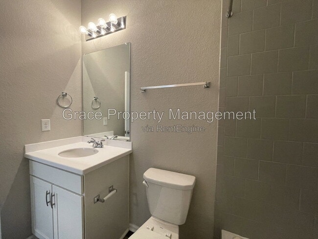 Building Photo - 9661 Truckee St