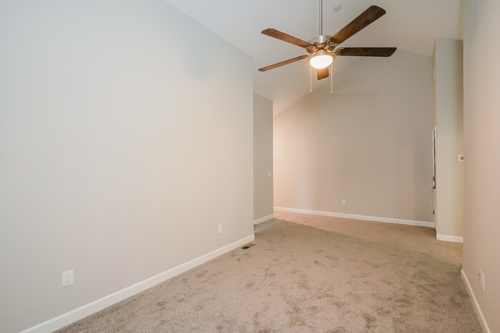 Building Photo - 506 Highland Ct