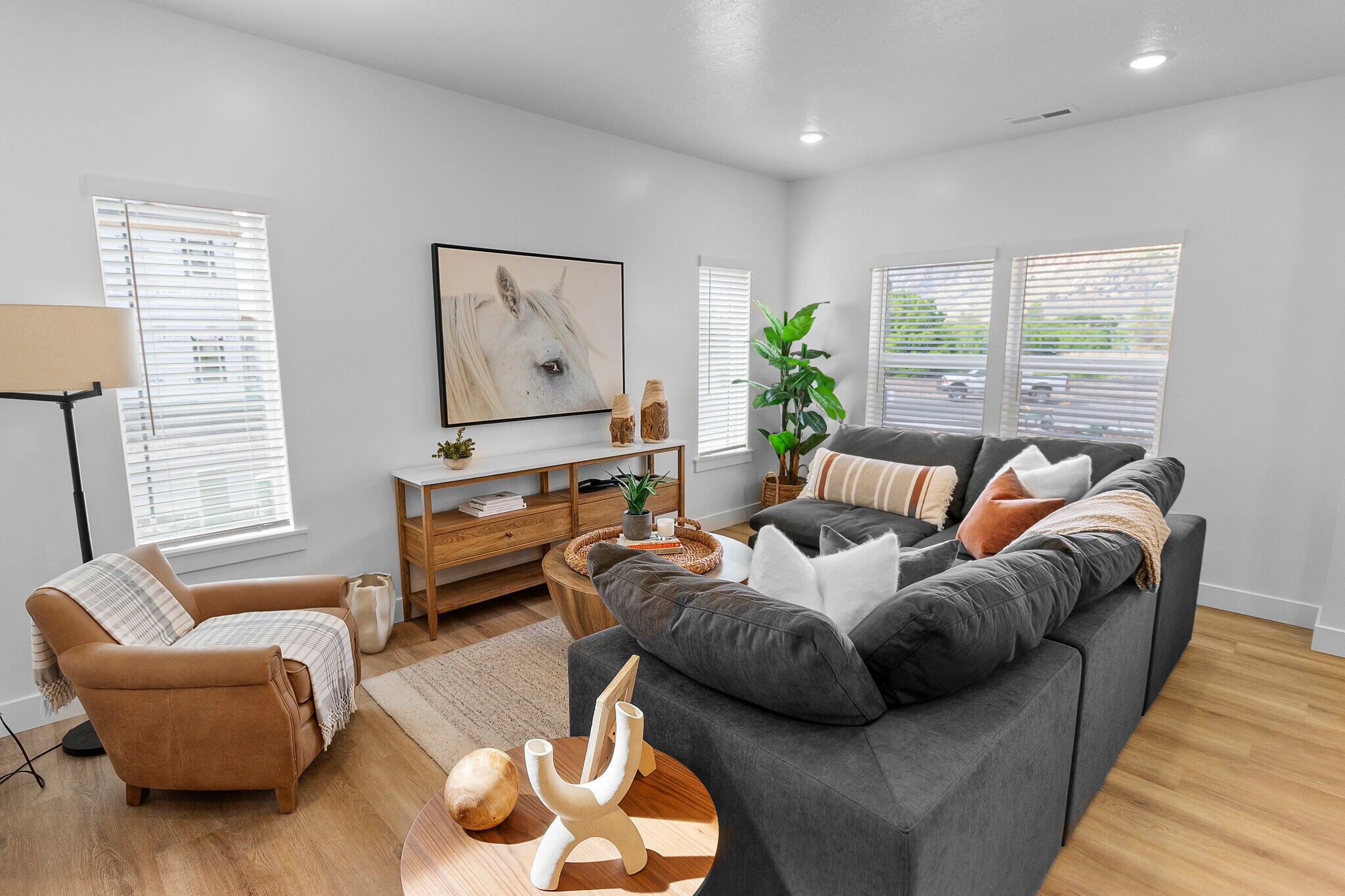 Building Photo - 82 W 925 N