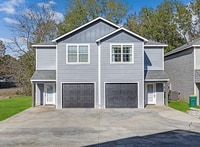 Building Photo - 3320 Robin Ln