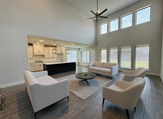 Building Photo - 26510 Star Blossom Ln