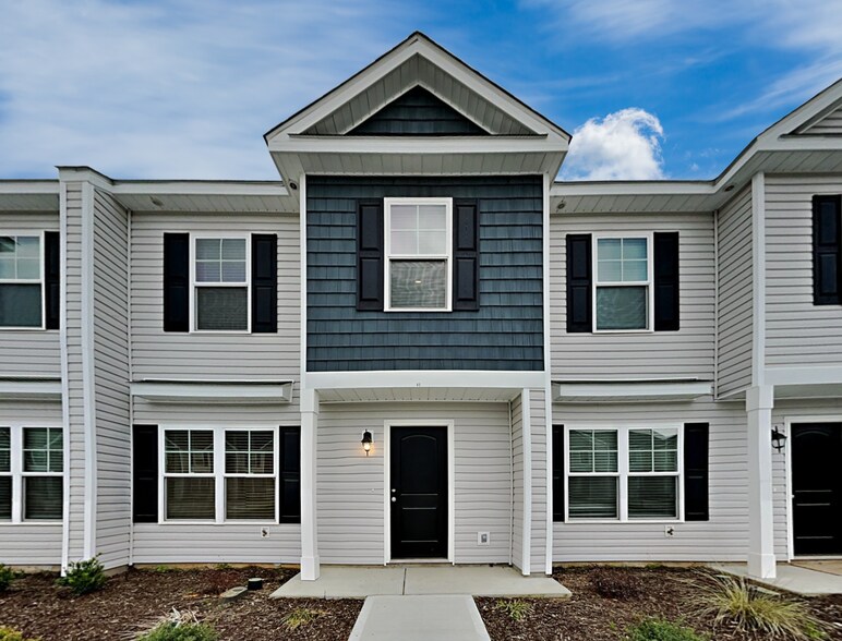 Building Photo - 34 Brown Thrasher Ct