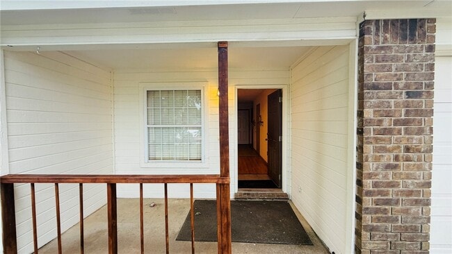 Building Photo - 42 Burnett Cir