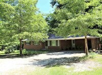 Building Photo - 126 Jane Dr
