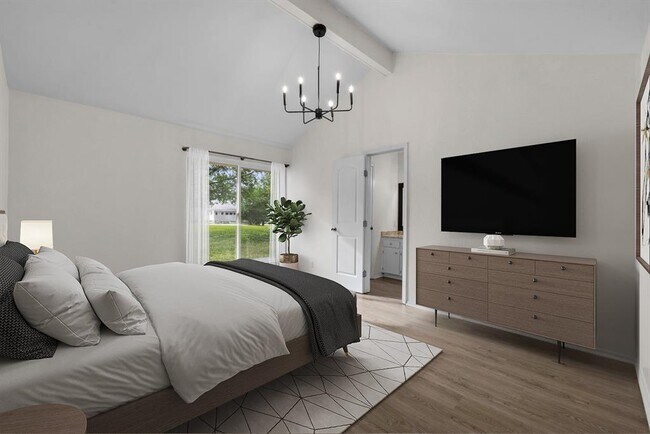 Building Photo - 12906 Irongate Ave