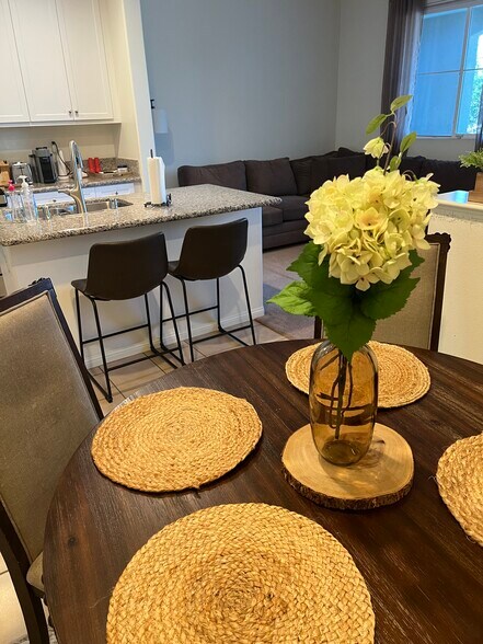 Building Photo - 14838 Nordhoff St