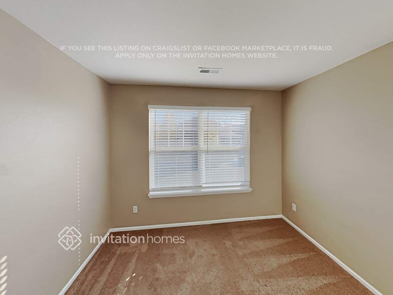 Building Photo - 4005 Shane Valley Trail