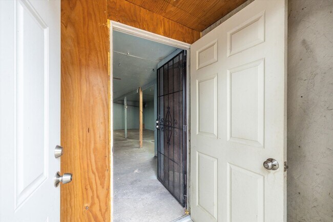 Building Photo - 35821 Military Rd S