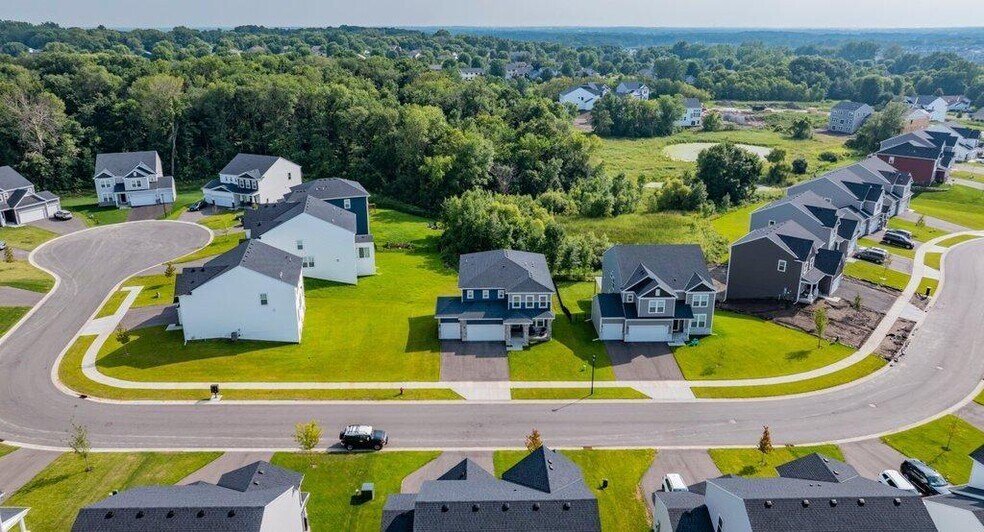 Building Photo - 21979 Lower Mill Ave