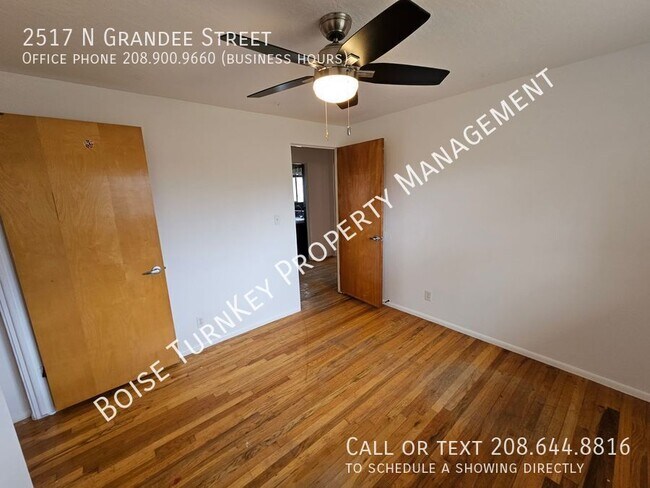 Building Photo - 2517 N Grandee St