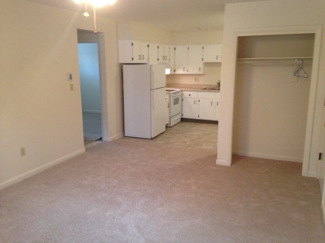 Building Photo - 22 Daley St