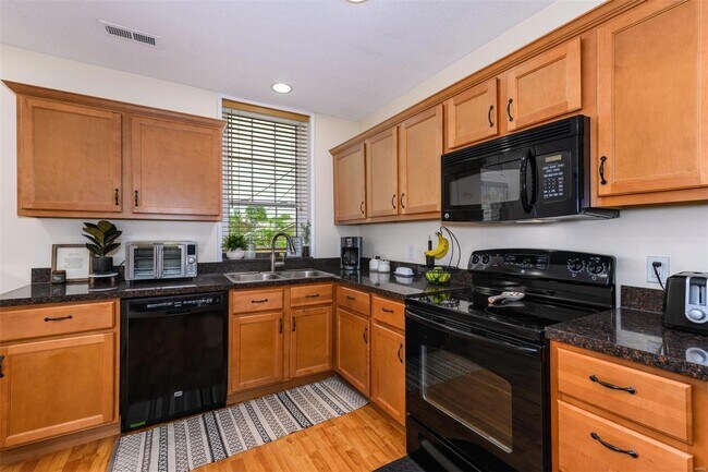 Building Photo - 4427 Neosho St