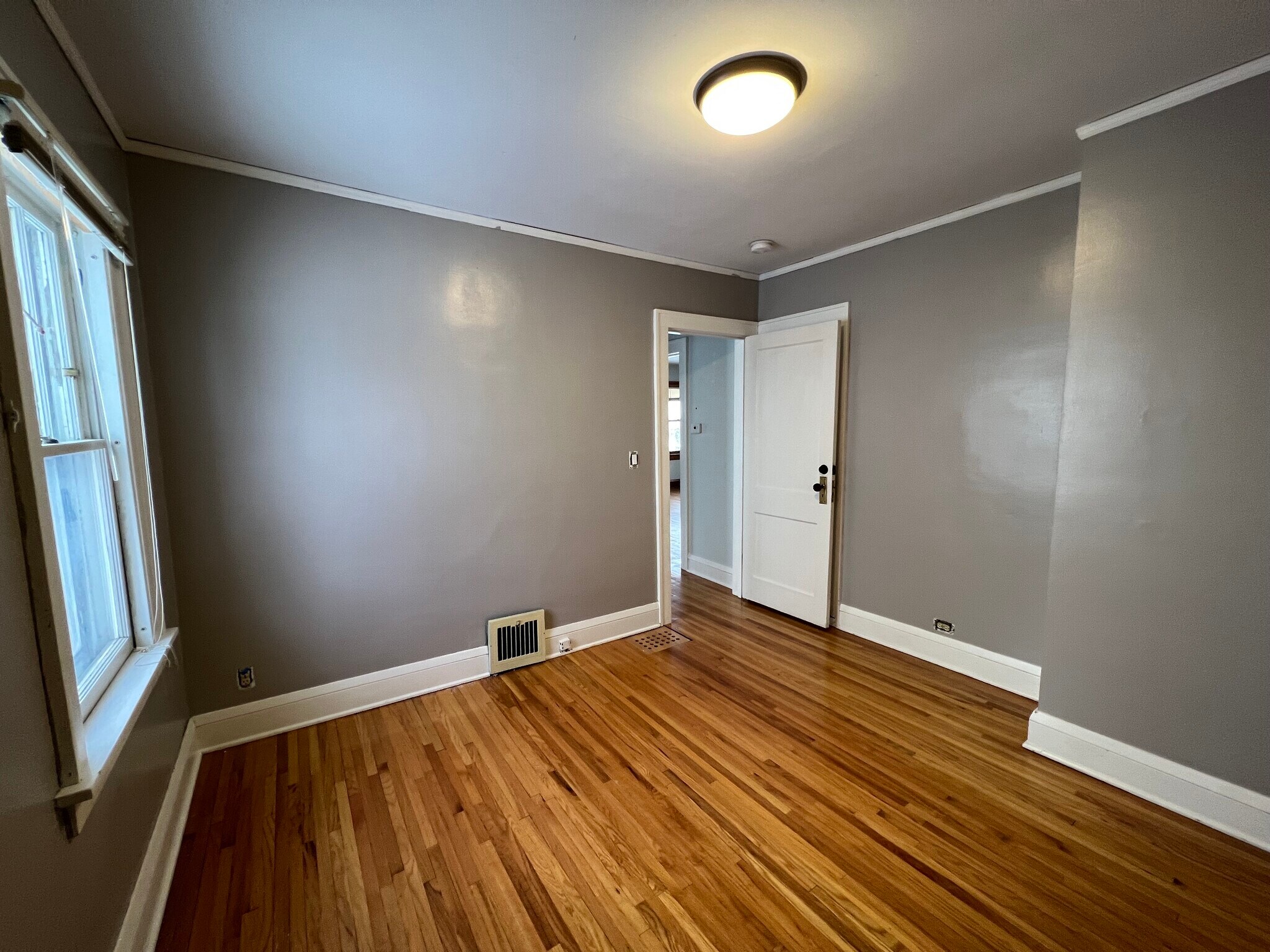 Bedroom 2 - 1015 20th Ave SE