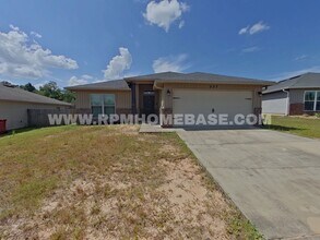 Building Photo - Coming Soon – Beautiful Rental Home in Cre...