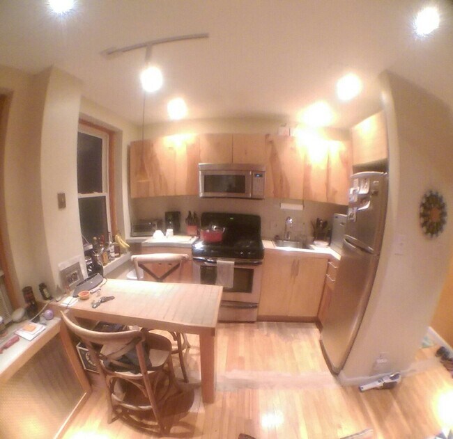 Building Photo - Beautiful Loft Style Studio For Rent Avail...