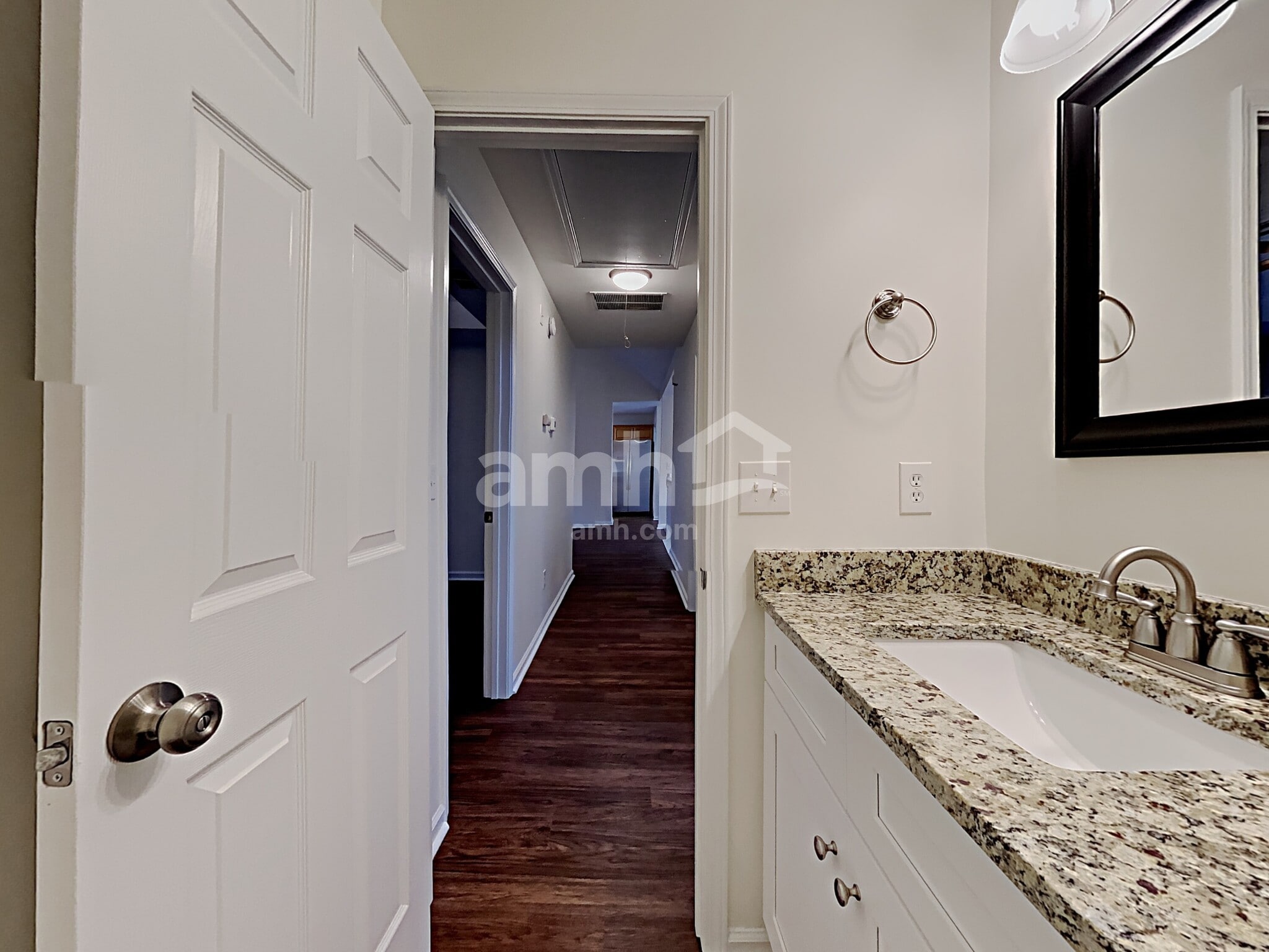 Building Photo - 3394 English Oaks Dr NW