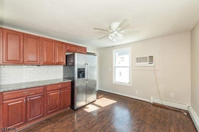 Building Photo - 19 Main Rd