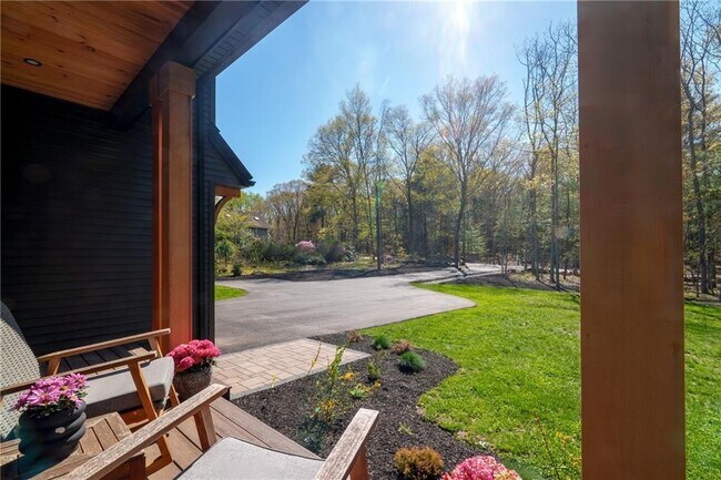 Building Photo - 450 Carrs Pond Rd