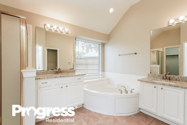 Building Photo - 2504 Cape Hatteras Ct