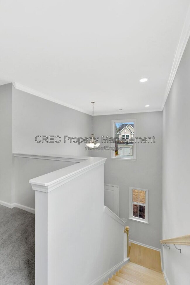 Building Photo - 8806 Lannister Dr