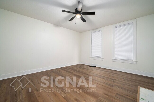 Building Photo - 4808 2nd Ave N