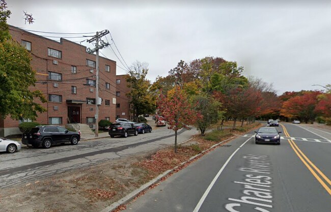 Building Photo - one bedroom Watertown Square