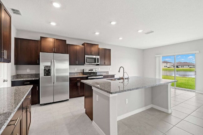 Building Photo - LIKE NEW Home for Rent in Creek Preserve!