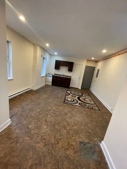 Primary Photo - 3427 N 2nd St