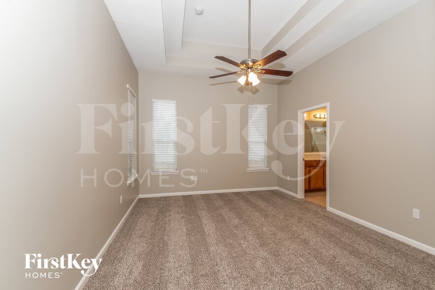 Building Photo - 4023 Leatherwood Dr