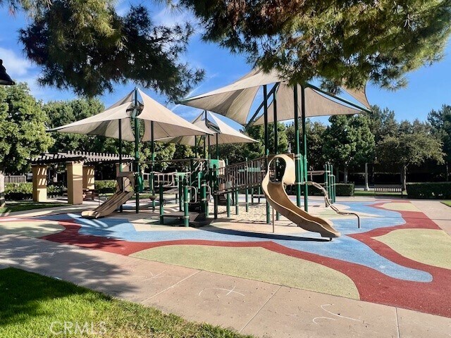 Building Photo - 81 Sedgewick