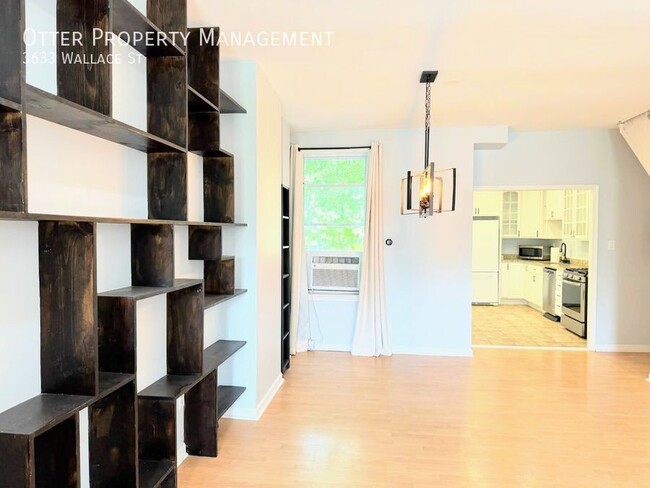 Building Photo - 3633 Wallace St