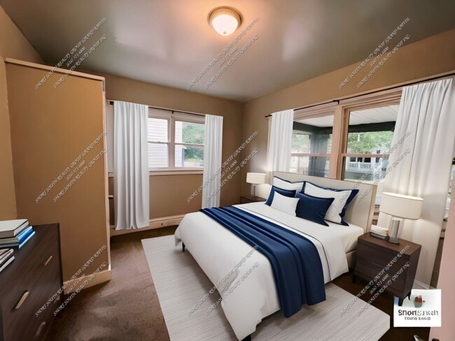 Building Photo - 4 bed 1 bath Single Family Home