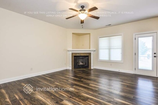 Building Photo - 42 Pappy Ln