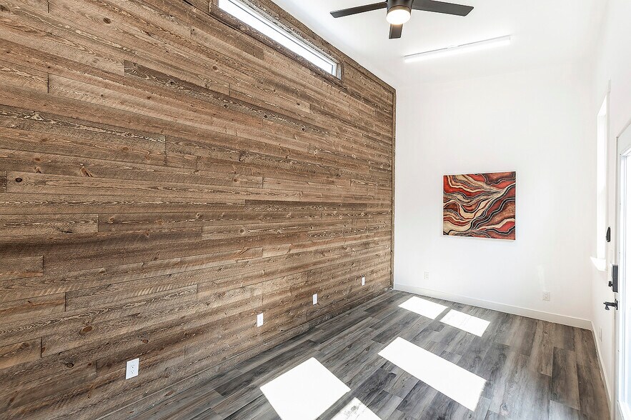 Building Photo - 2522 Gleason Ave