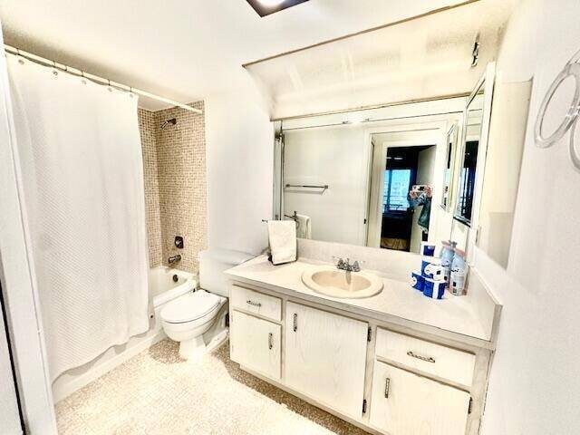 Building Photo - 3032 Hythe B