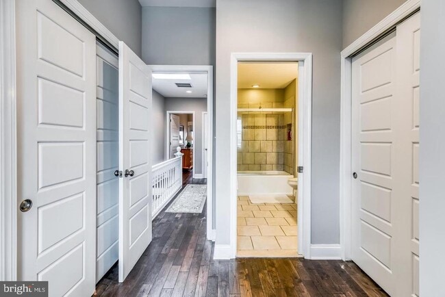 Building Photo - 3611 Hudson St