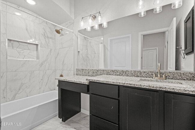 Building Photo - 12681 Don Norte St