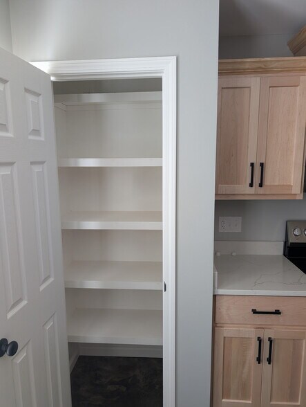 Building Photo - 2058 Ellis St