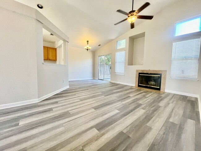 Building Photo - 5218 Roundup Way