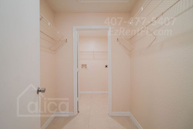Building Photo - 720 4th St